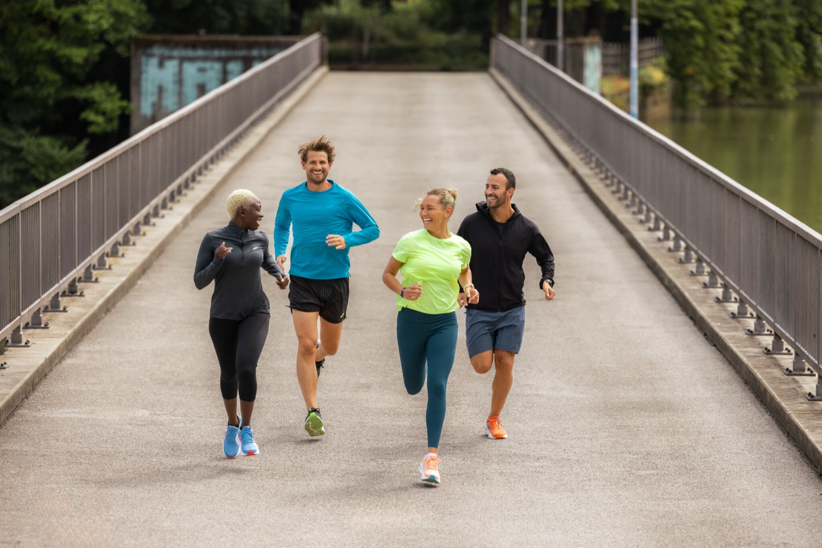 Brooks runners at a RunThrough event